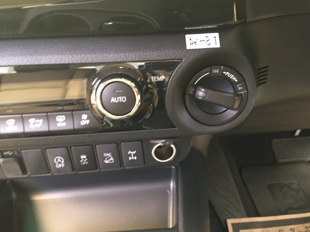 2016 Toyota Hilux Revo Climate Control Toyota Hilux Revo Thailand Dealer